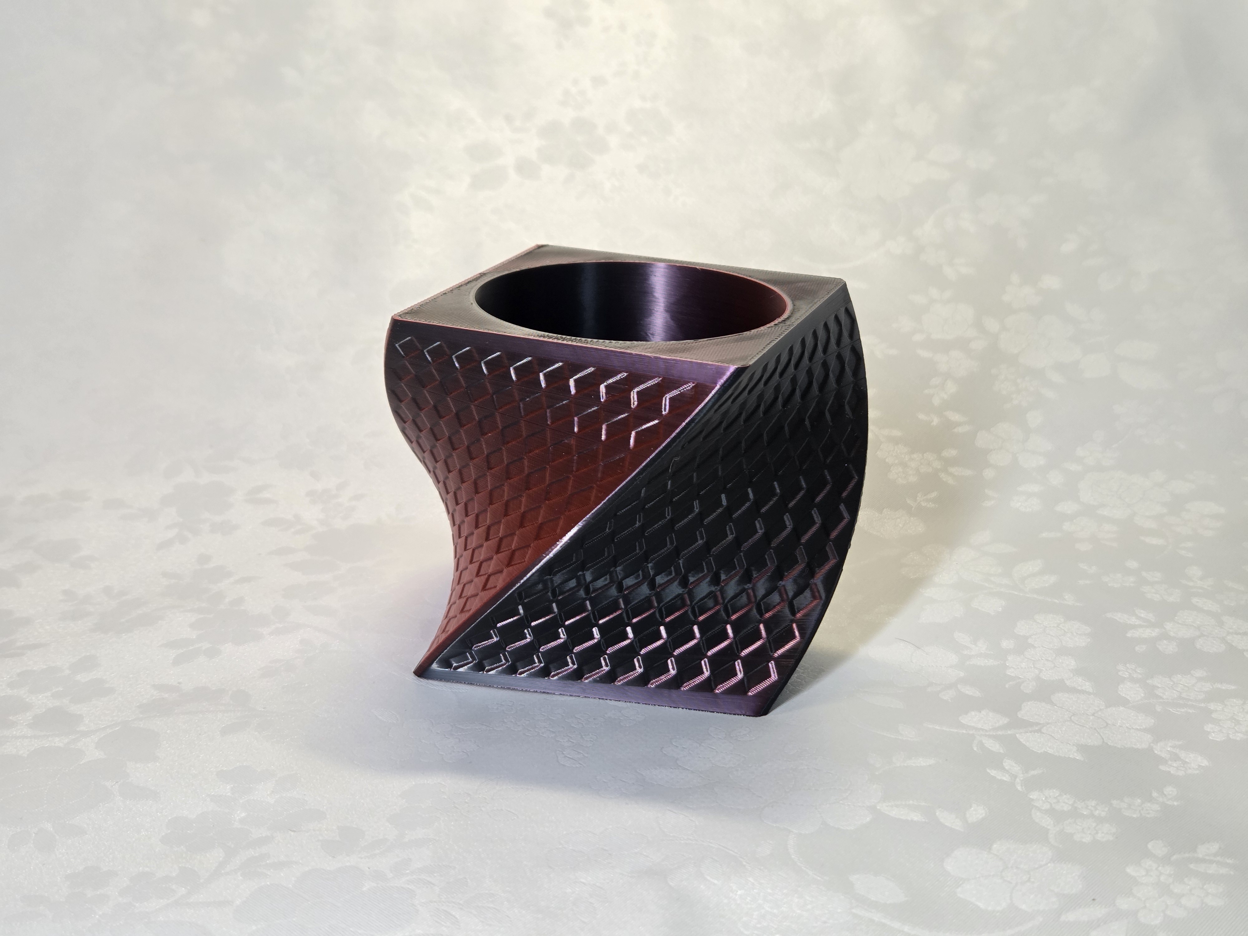 3D printana teglica Twist
